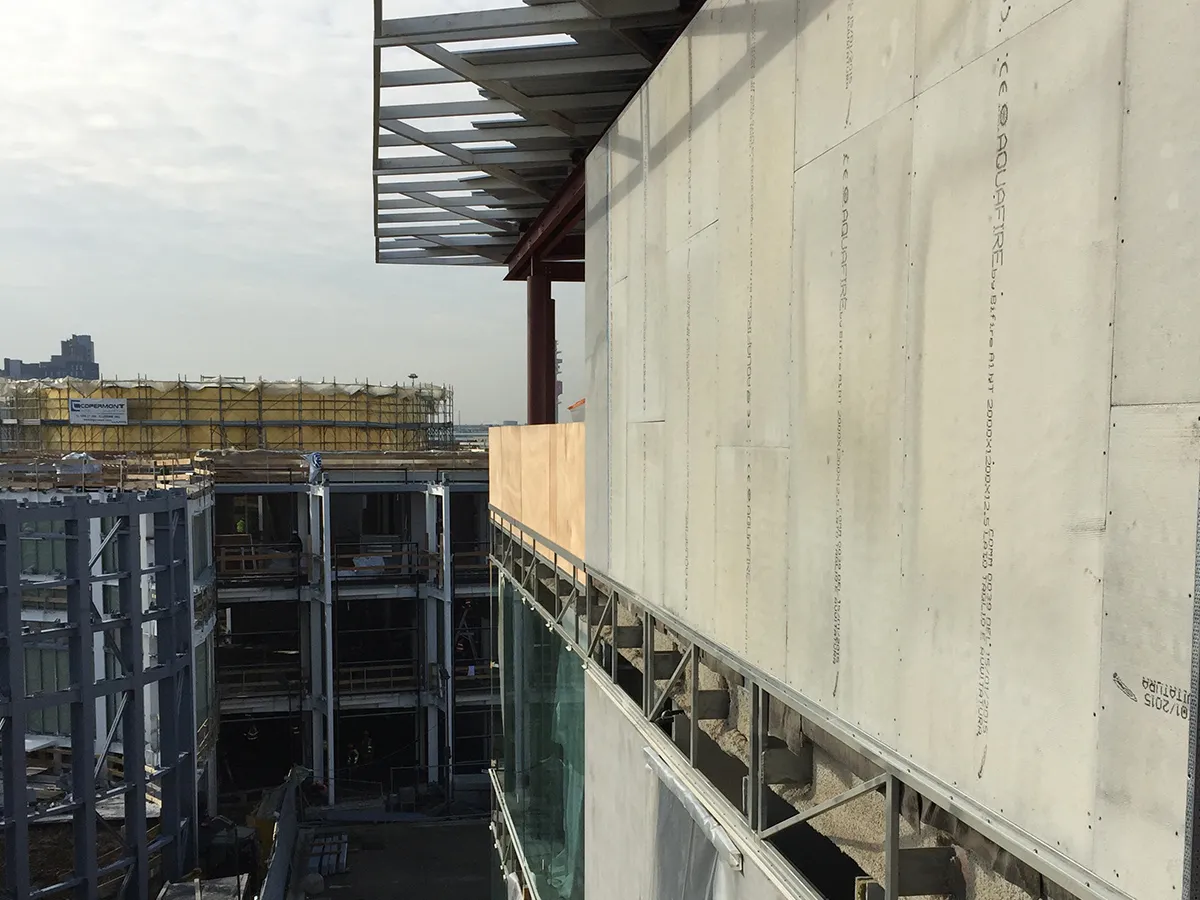 Installation of the AQUAFIRE Fiber-Reinforced Cement Thermal Insulation Panel for Façades