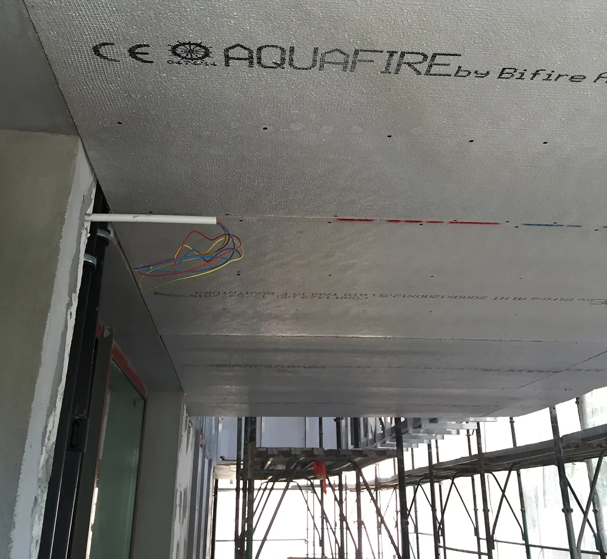 Installation of the AQUAFIRE Fiber-Reinforced Cement Thermal Insulation Panel